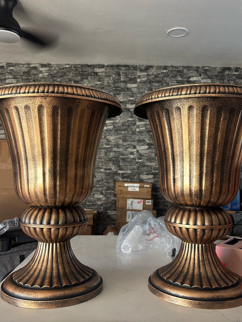 TWO BEAUTIFUL URN BRONZE PLANTERS 🍃❗️